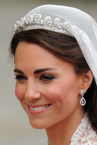 Kate-Middleton-diamond-jewelry